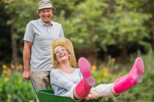 top rated 55 plus communities couple having fun enjoying retirement